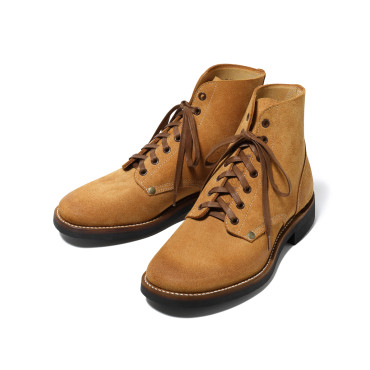 FOOTWEAR